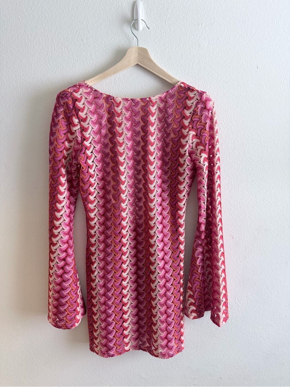 Lulus Pink Crochet Lace Long Sleeve Mini Dress Backless Beaded Size M NWT